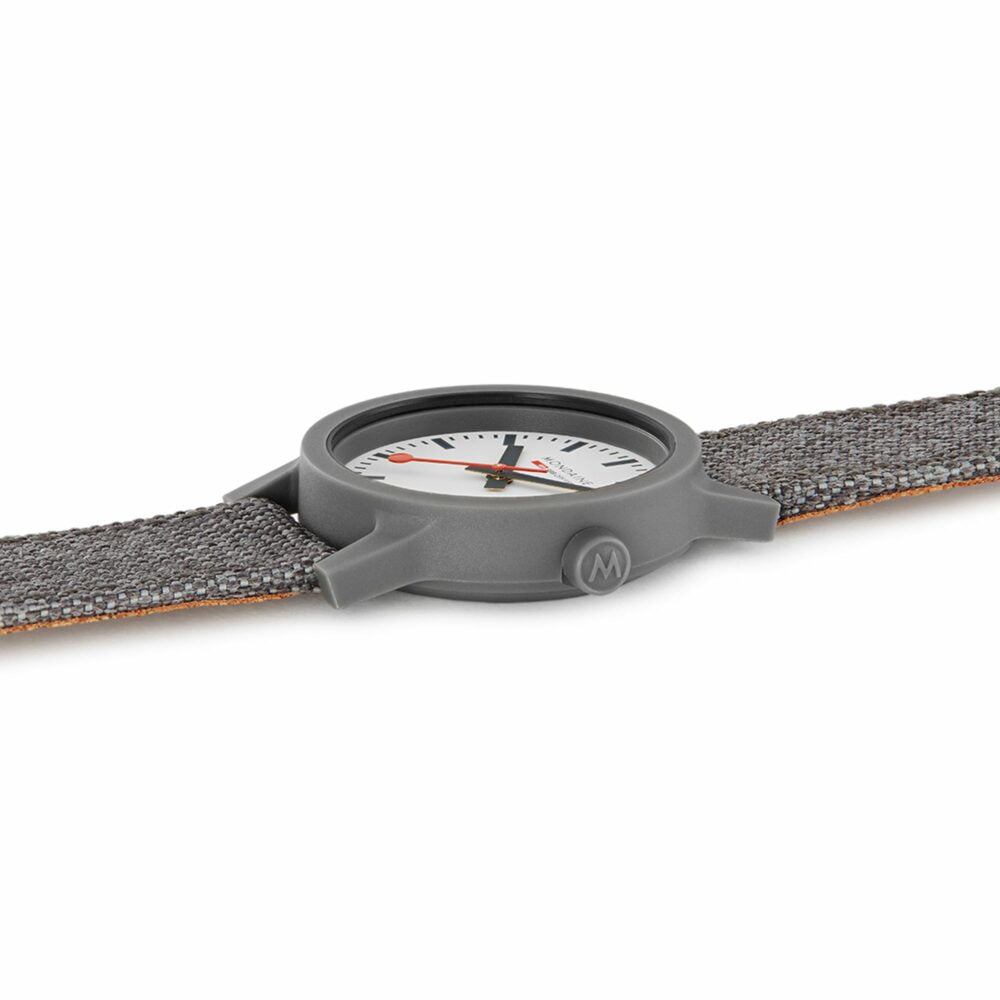 Ms1.32110.lu Sis 1080px 2020.jpg