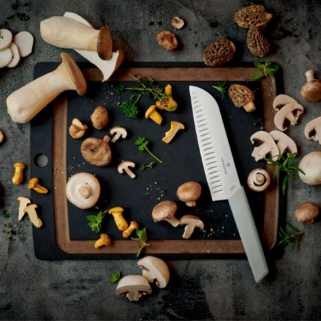 סכין סנטוקו Santoku Swiss Modern