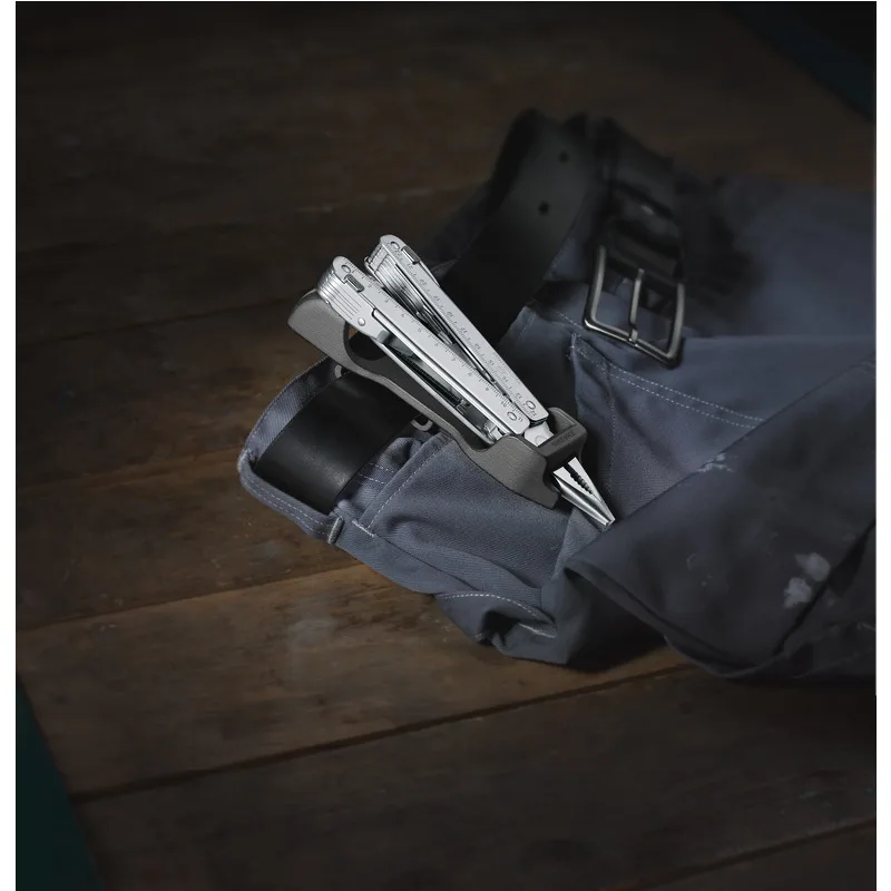 אולר Swiss Tool X כסוף עם תופסן לחגורה