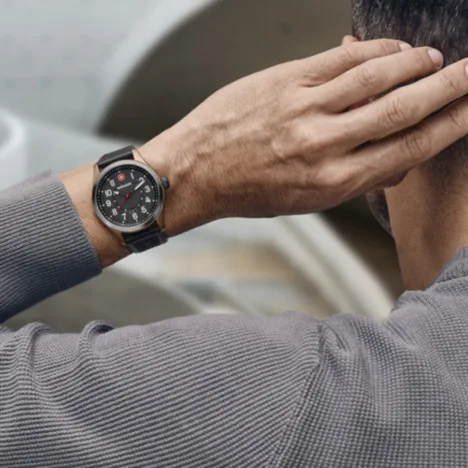 שעון Terragraph רצועת סיליקון לוח שחור מסגרת מושחרת 43 מ