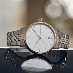 שעונים קלאסיים לגבר וונגר